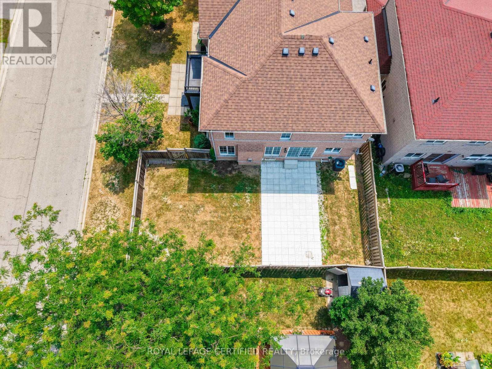 5890 Tampico Way, Mississauga, ON - Outdoor