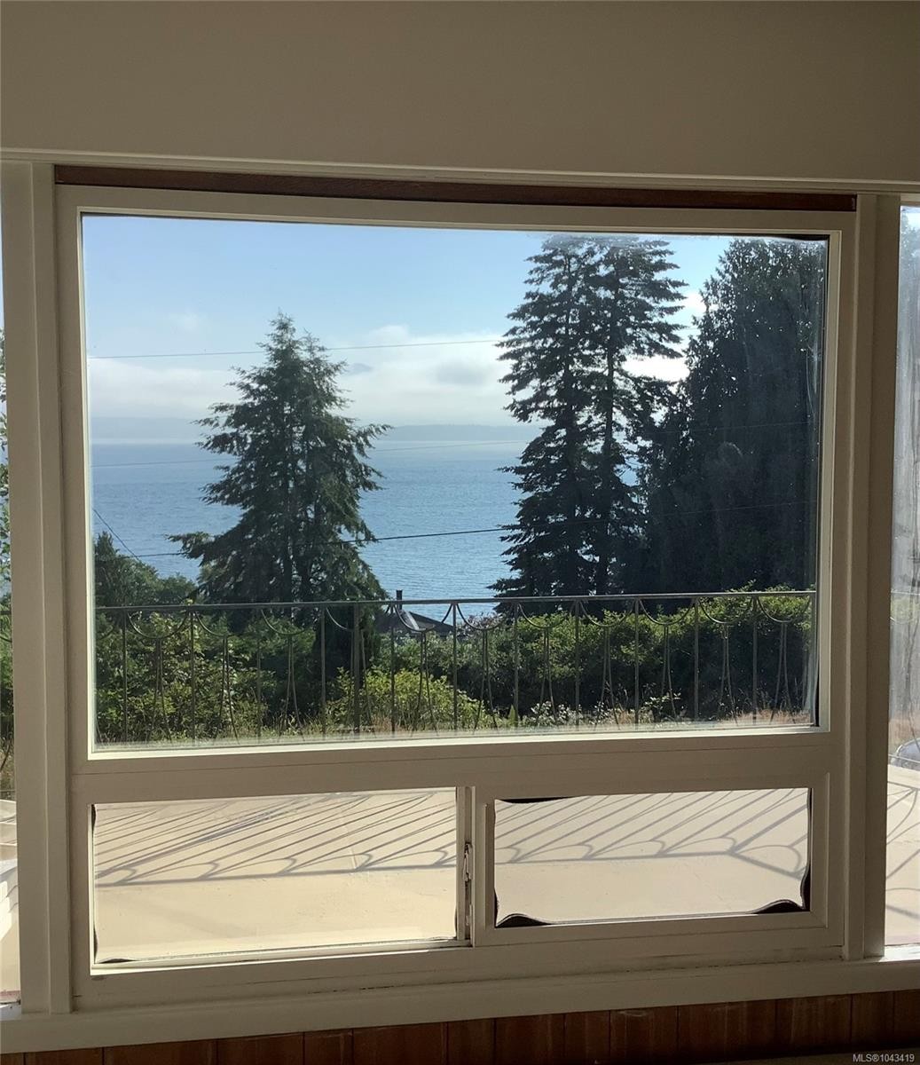 395 2Nd St, Sointula, BC