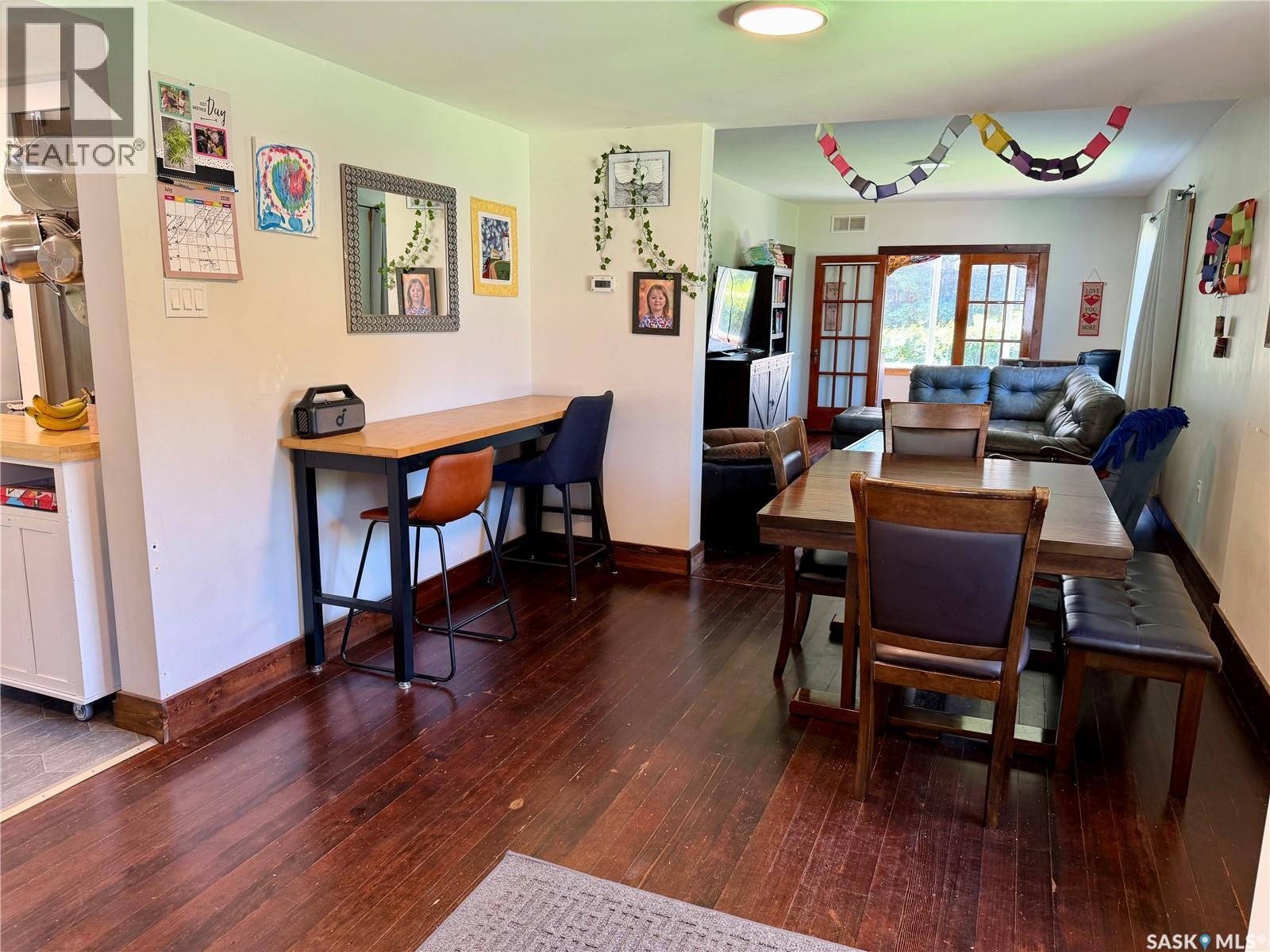 402 4Th Street, Medstead, SK - Indoor Photo Showing Dining Room