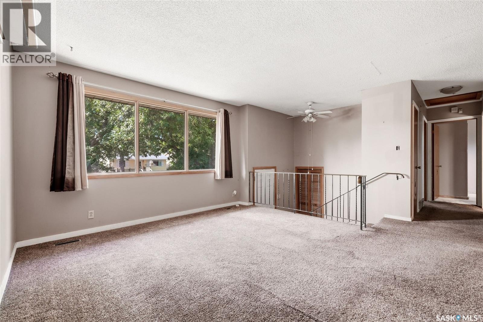 158 Read Avenue, Regina, SK - Indoor Photo Showing Other Room