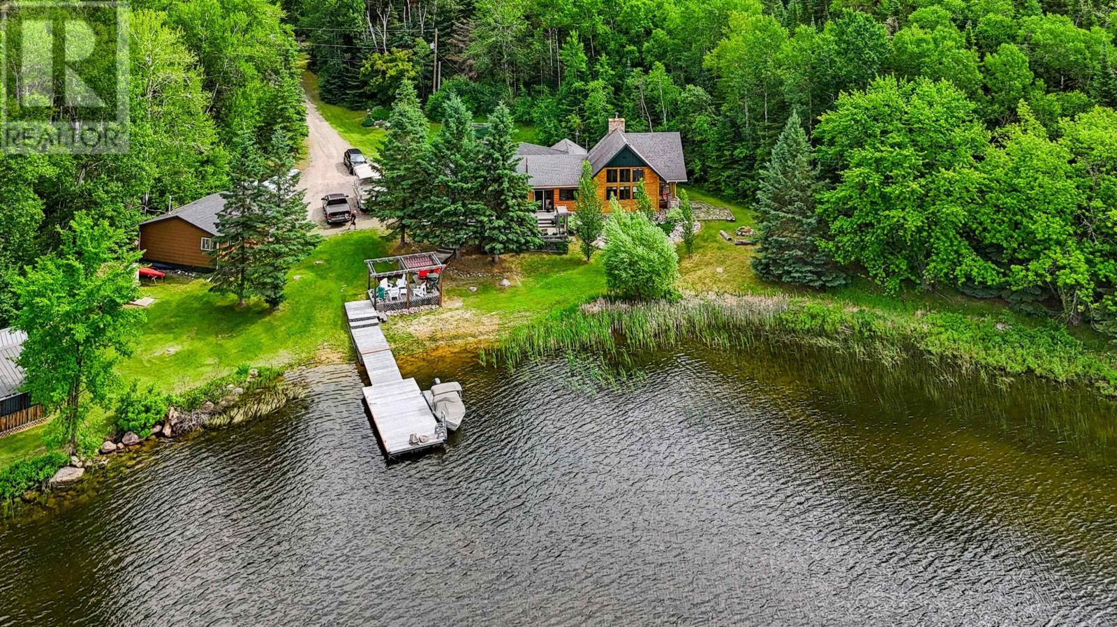 123 Canfield Rd, Kenora, ON - Outdoor With Body Of Water