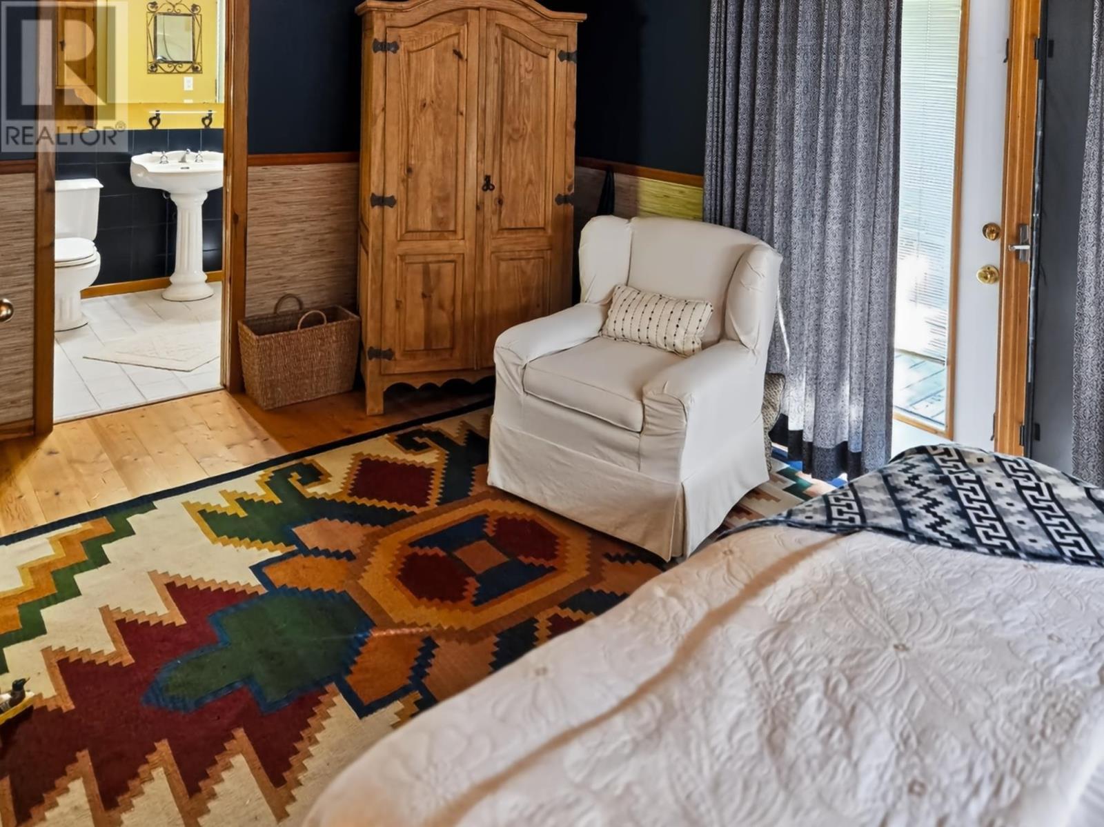 123 Canfield Rd, Kenora, ON - Indoor Photo Showing Other Room