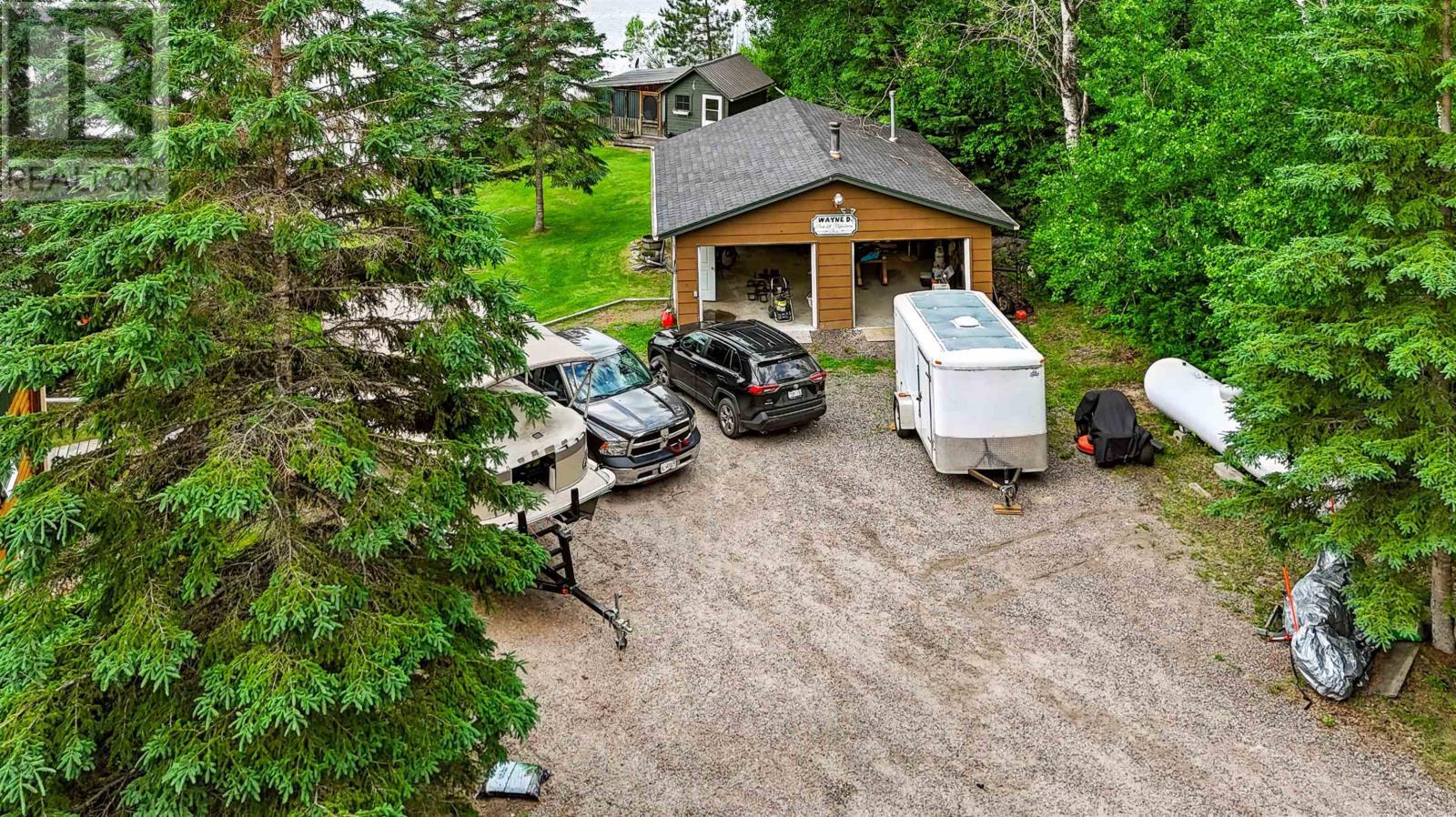 123 Canfield Rd, Kenora, ON - Outdoor