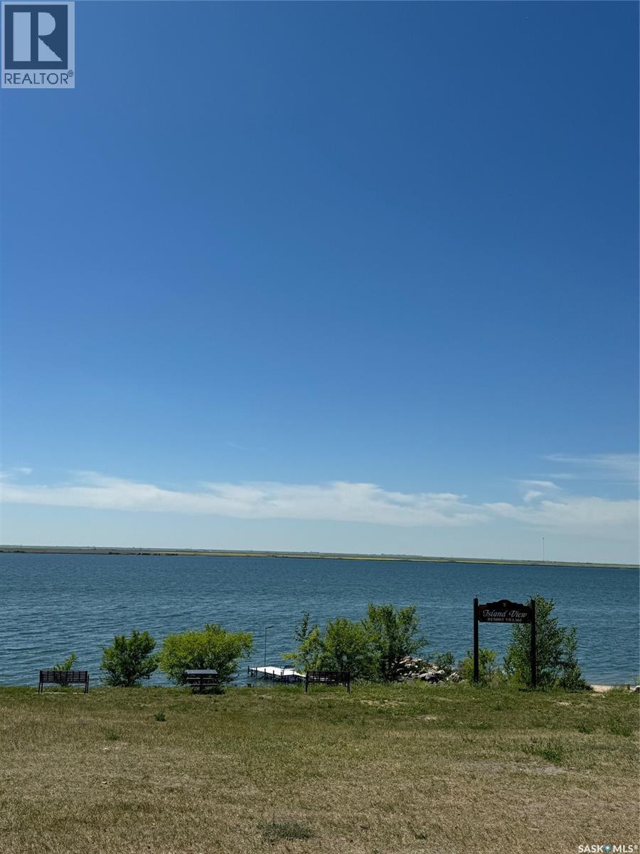 4 Marine Drive, Island View, SK