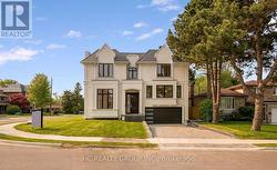 7 KNOLLVIEW CRESCENT Toronto, ON M2K 2C9