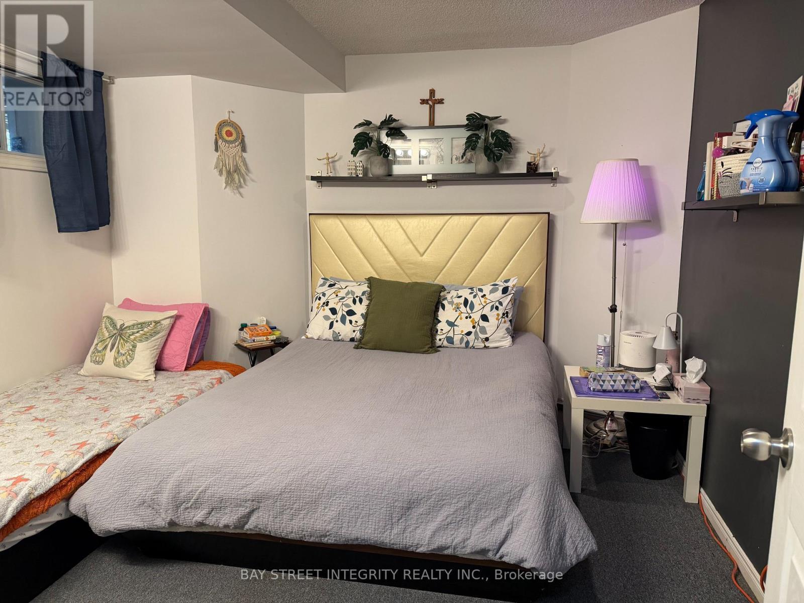 5110 Nishga Court, Mississauga, ON - Indoor Photo Showing Bedroom