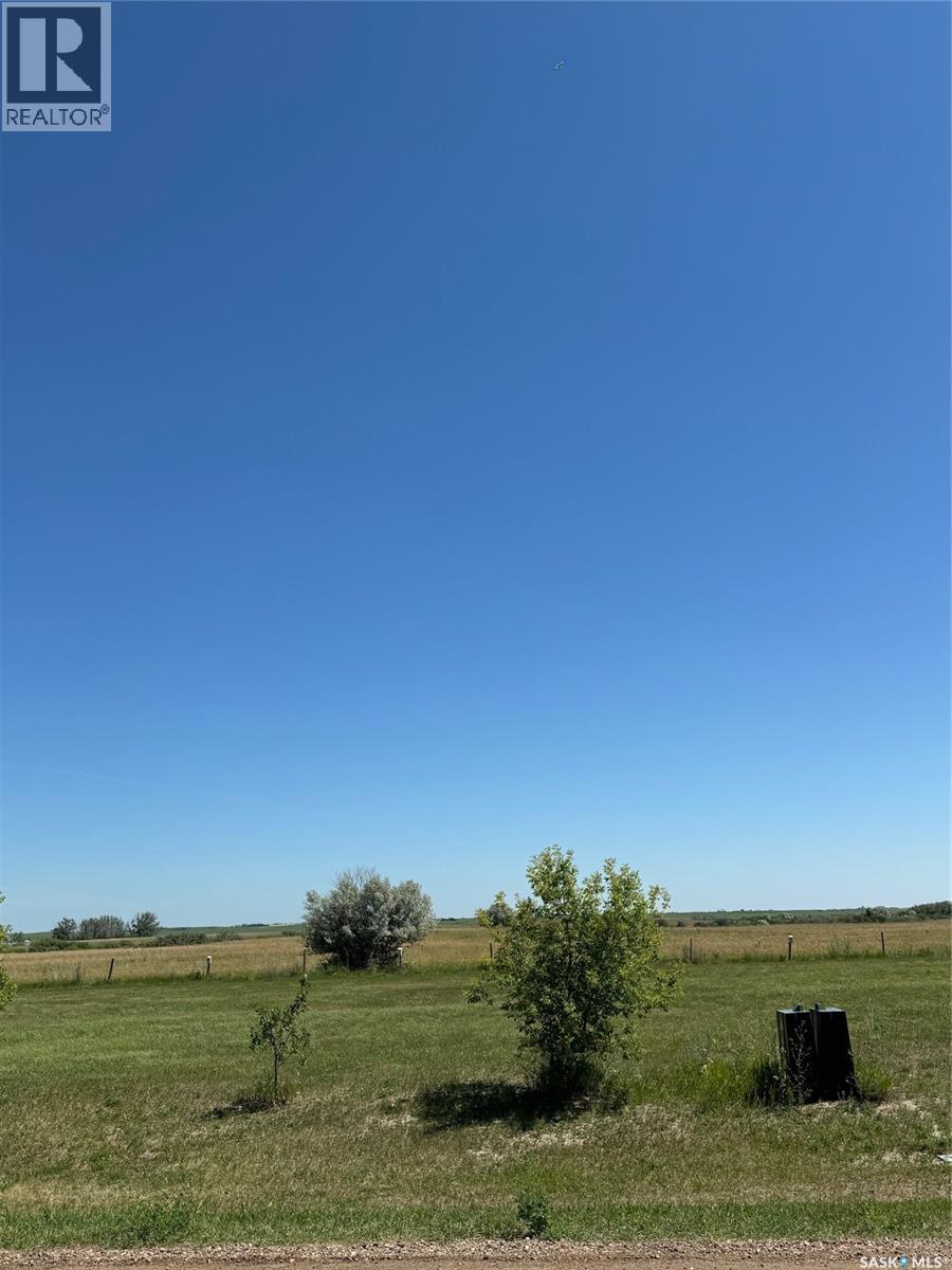 2 Marina Drive, Island View, SK