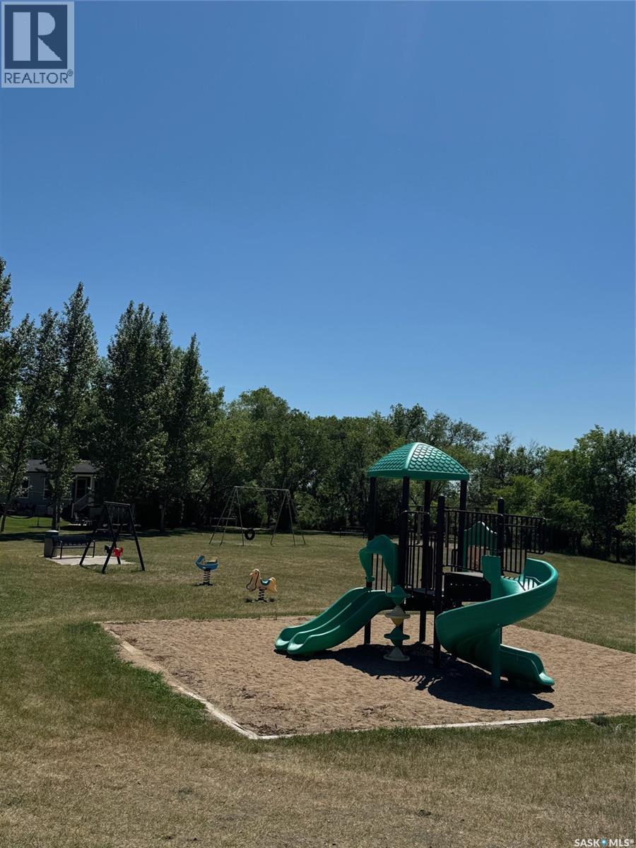 3 Marine Drive, Island View, SK