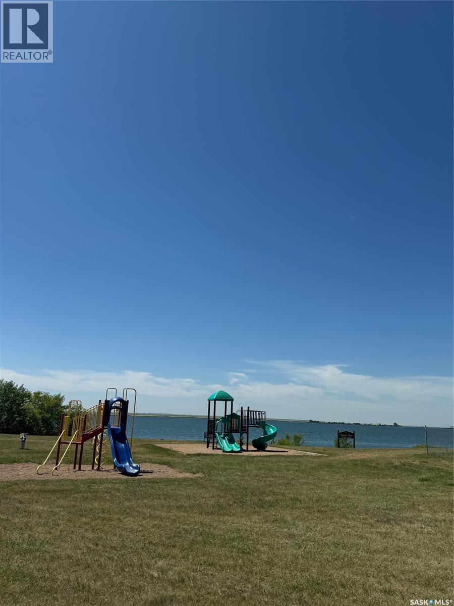 3 Marine Drive, Island View, SK