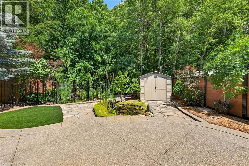 160 Wills Crescent, Binbrook, ON - Outdoor