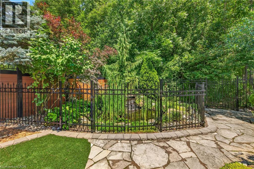 160 Wills Crescent, Binbrook, ON - Outdoor