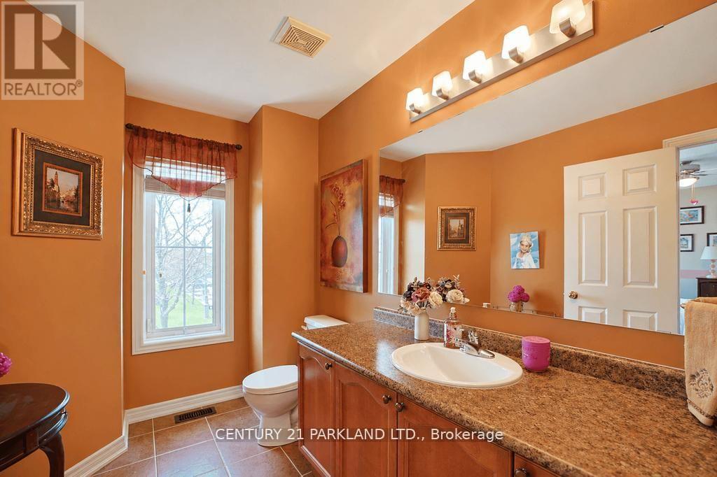 2020 Solar Place, Oshawa, ON - Indoor Photo Showing Bathroom