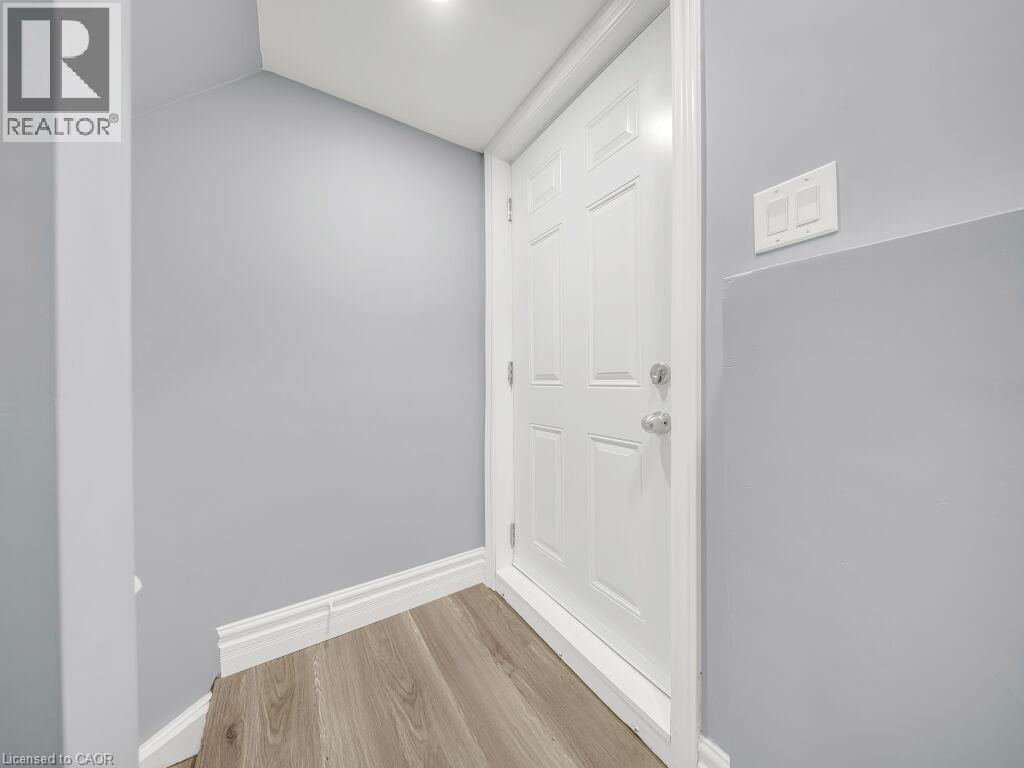39 Baintree Way, Cambridge, ON - Indoor Photo Showing Other Room