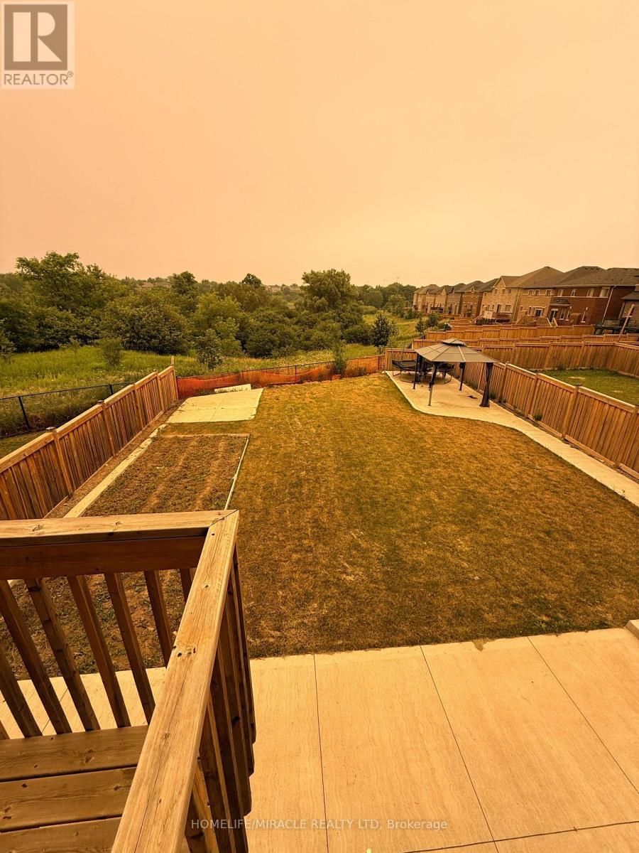 21 Valleyscape Trail, Caledon, ON - Outdoor