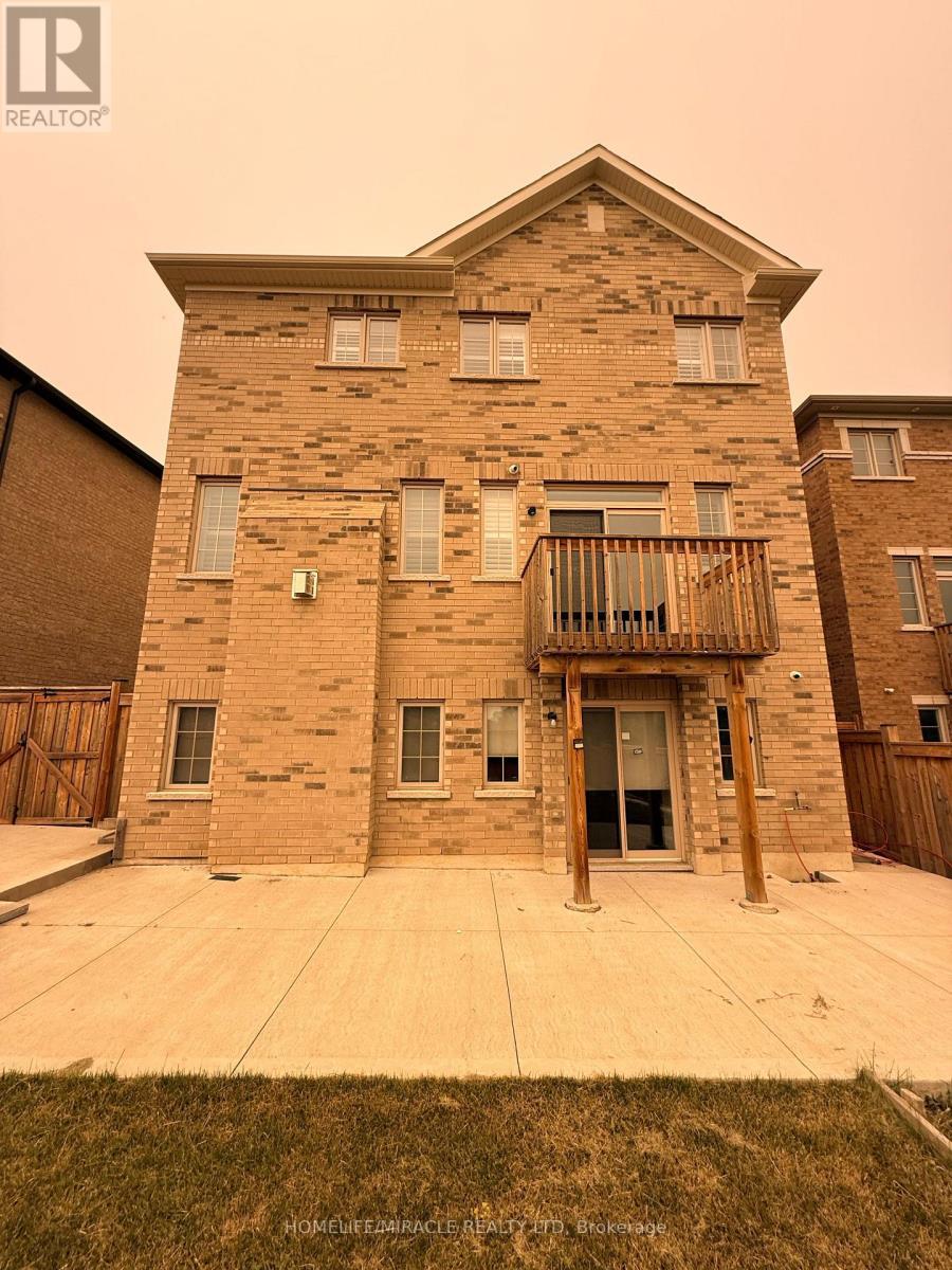 21 Valleyscape Trail, Caledon, ON - Outdoor With Exterior