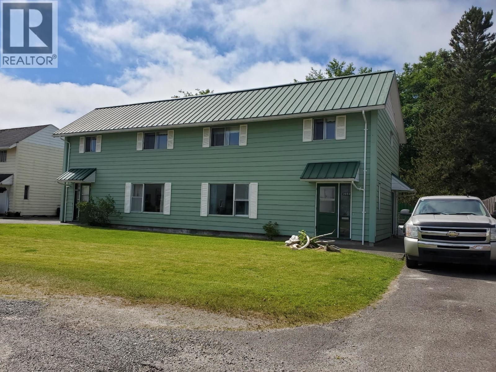 2050-2052 Maple Crescent, Masset, BC - Outdoor
