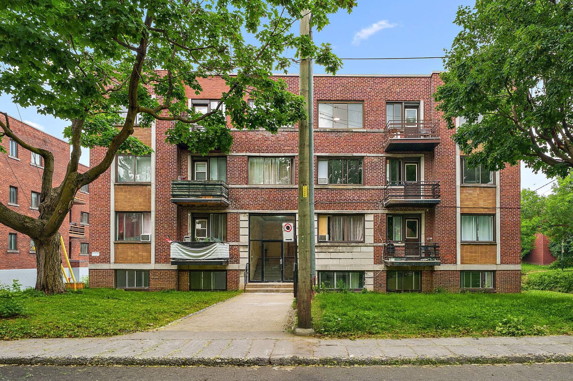 Front of Structure - 17-3955 Av. Dupuis, Montréal (Côte-Des-Neiges/Notre-Dame-De-Grâce), QC - Outdoor
