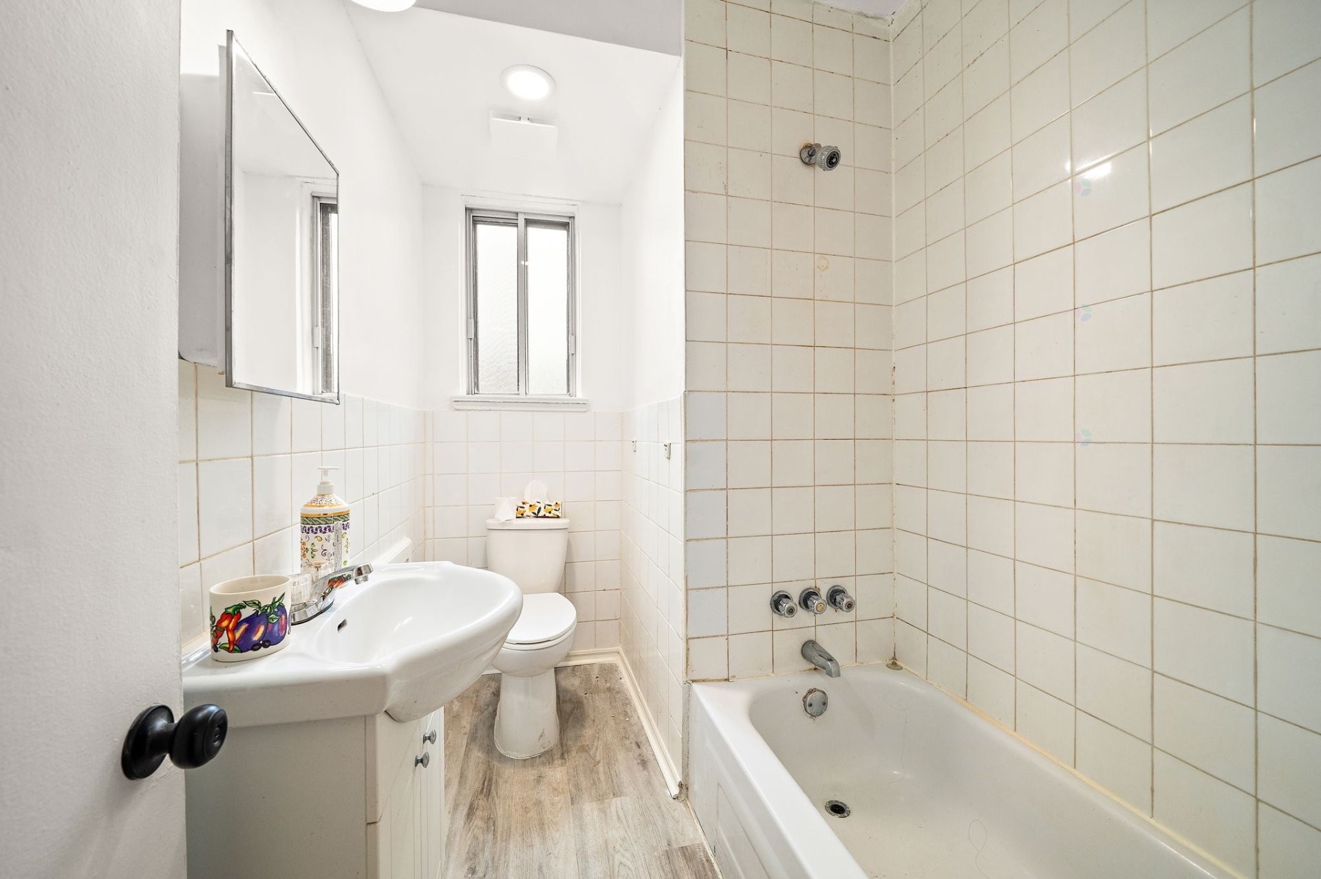 Bathroom - 17-3955 Av. Dupuis, Montréal (Côte-Des-Neiges/Notre-Dame-De-Grâce), QC - Indoor Photo Showing Bathroom