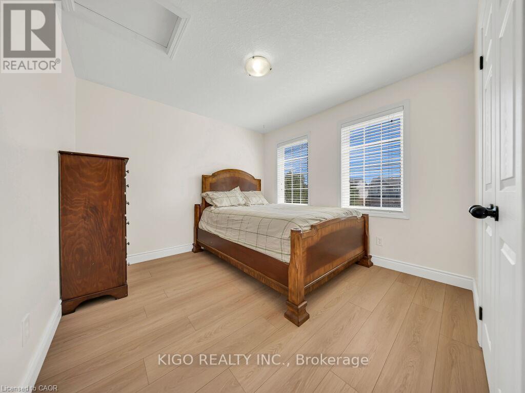 39 Baintree Way, Cambridge, ON - Indoor Photo Showing Bedroom