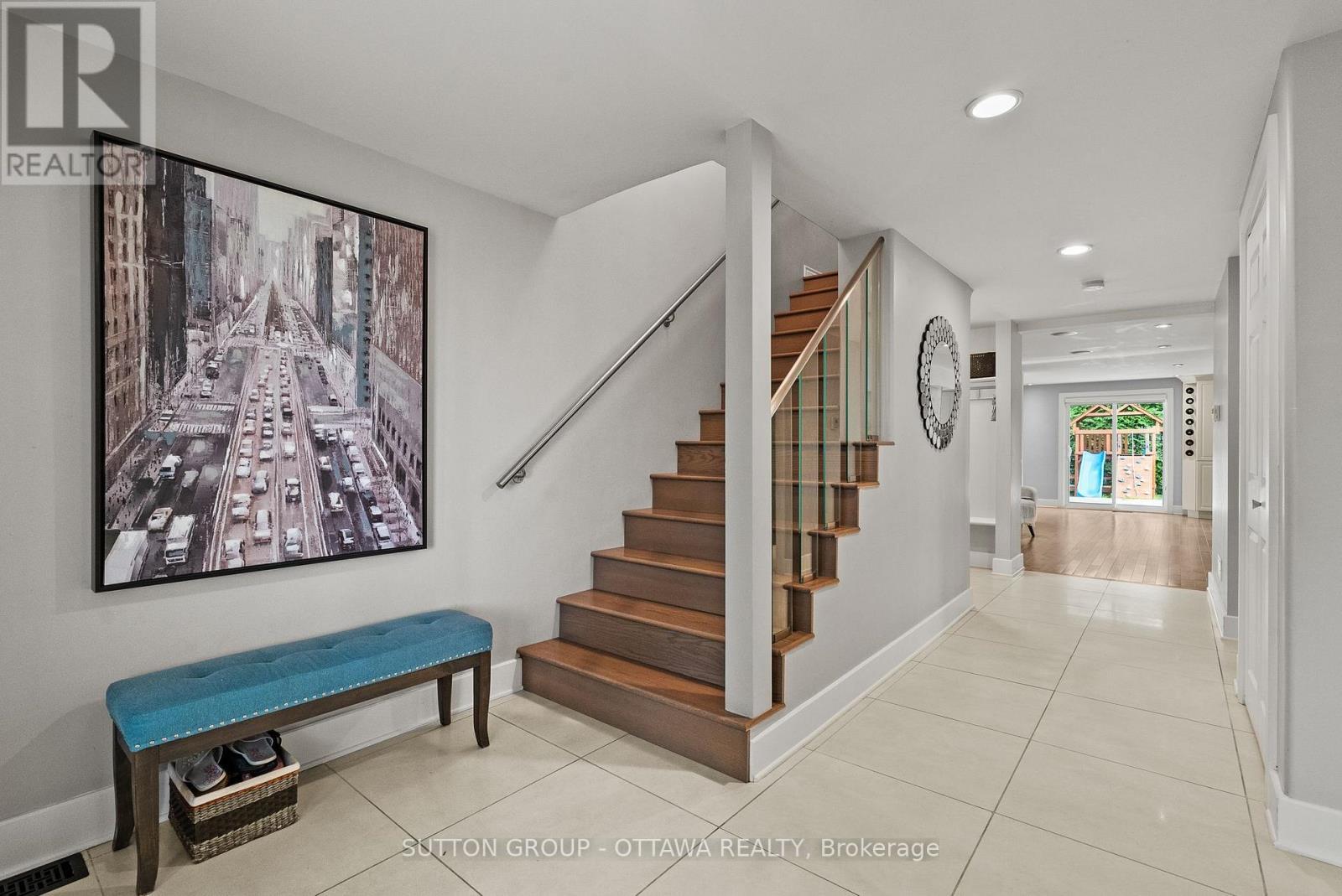 2450 Blackstone Crescent, Ottawa, ON - Indoor Photo Showing Other Room