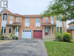 188 WAINSCOT AVENUE Newmarket, ON L3X 2X4
