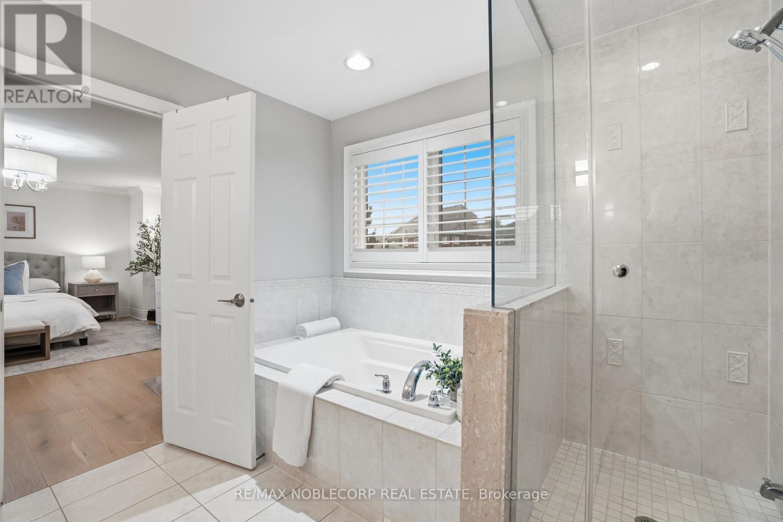 2 Glengordon Crescent, Markham, ON - Indoor Photo Showing Bathroom