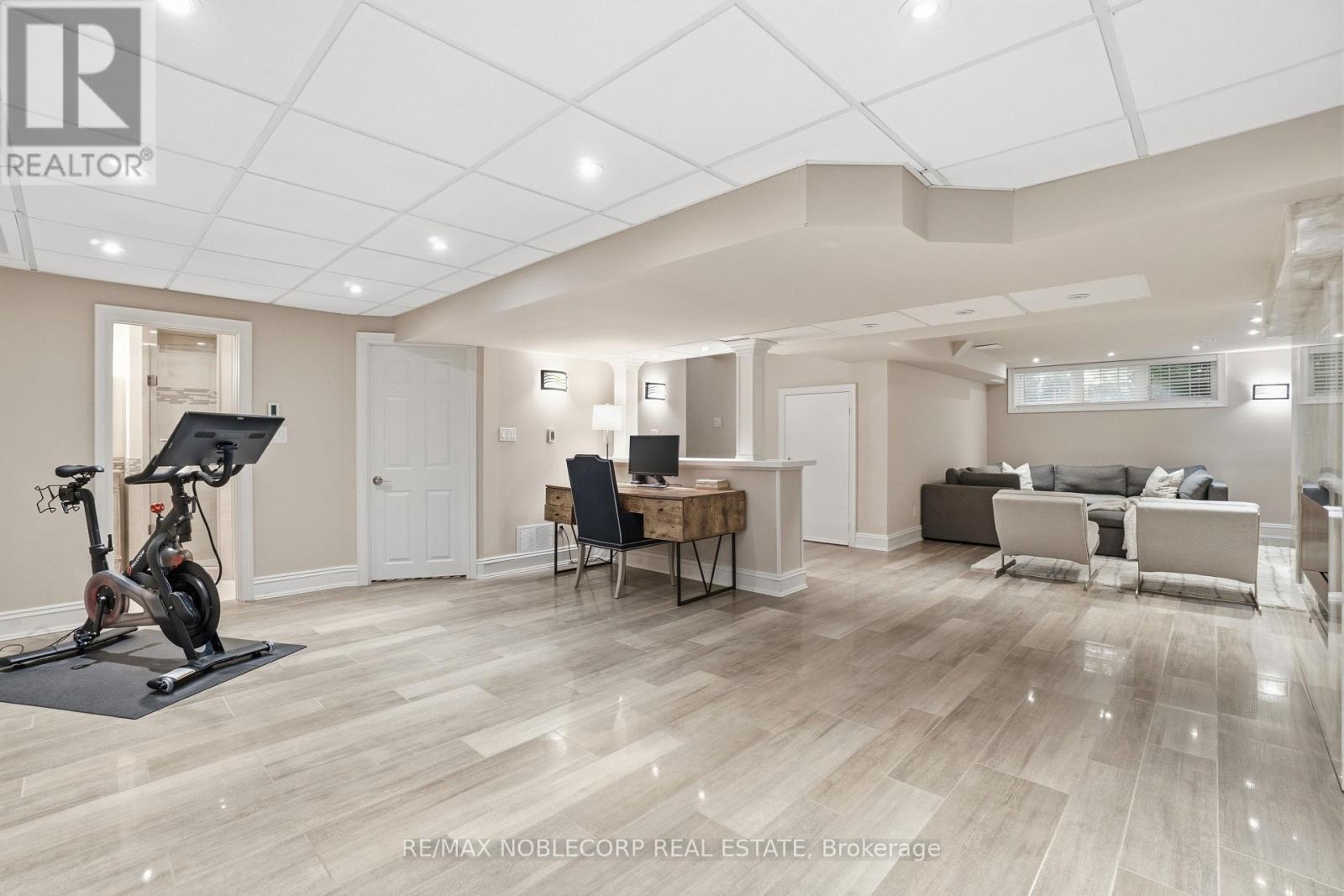 2 Glengordon Crescent, Markham, ON - Indoor Photo Showing Gym Room