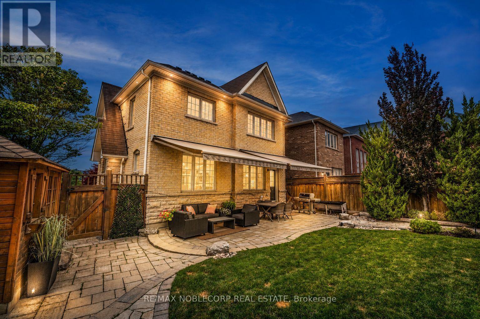 2 Glengordon Crescent, Markham, ON - Outdoor With Deck Patio Veranda