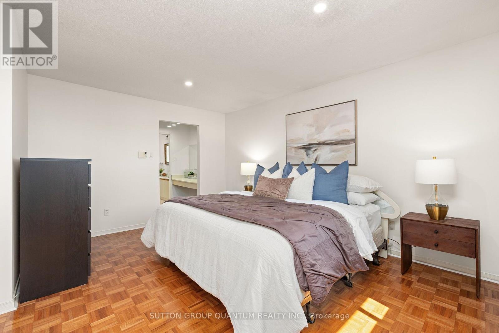 Primary Bedroom - 6187 Camgreen Circle, Mississauga, ON - Indoor Photo Showing Bedroom