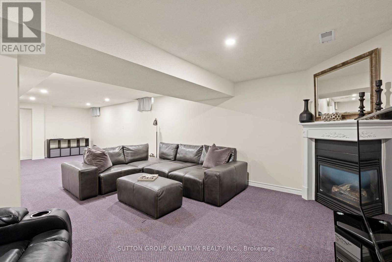 Recreation Room - 6187 Camgreen Circle, Mississauga, ON - Indoor Photo Showing Living Room With Fireplace