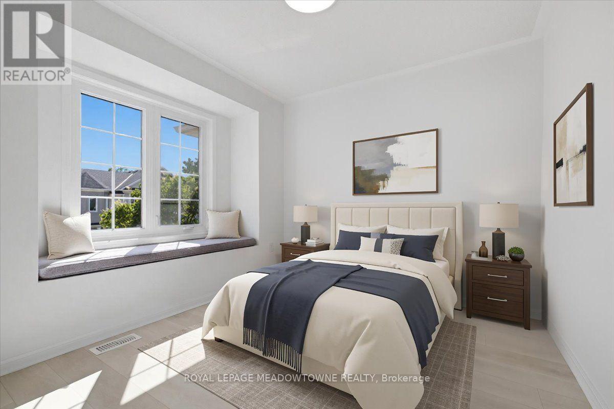 2068 Broadleaf Crescent, Burlington, ON - Indoor Photo Showing Bedroom