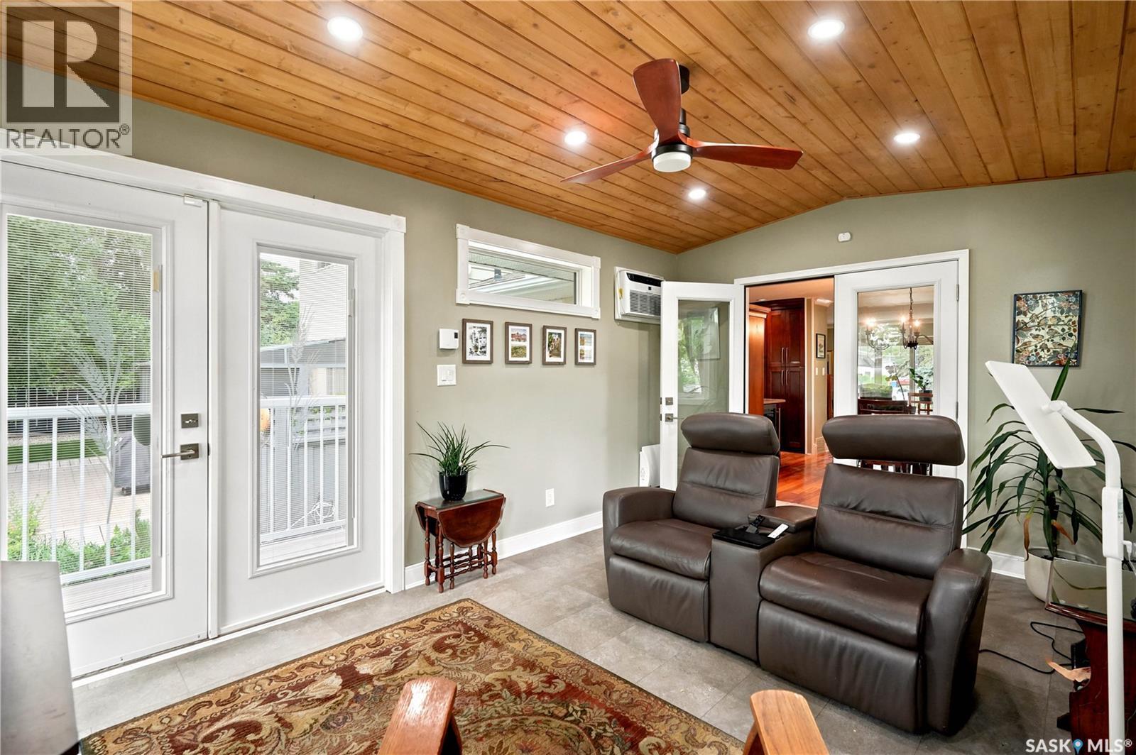 22 Wesson Bay, Regina, SK - Indoor