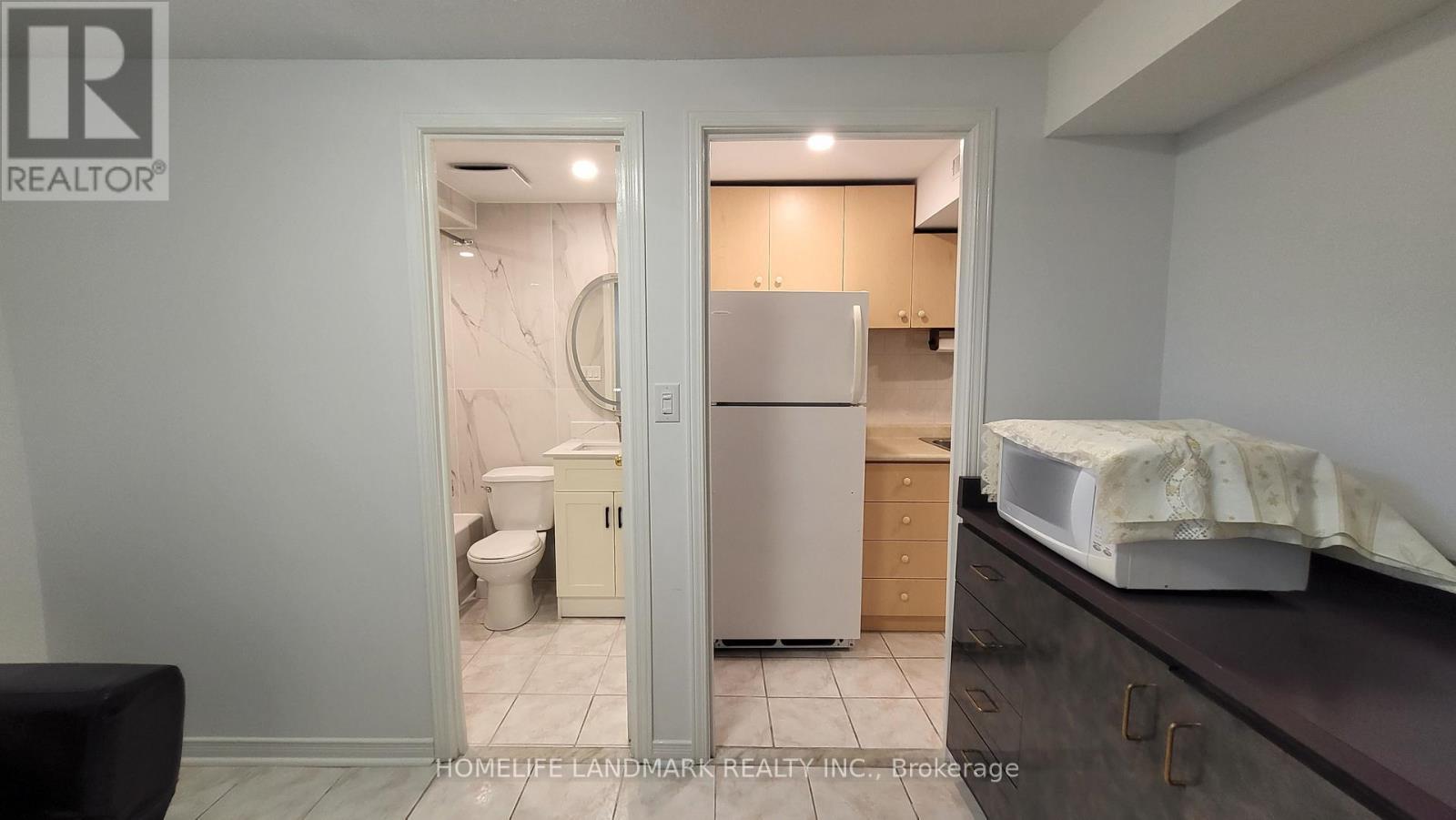 75 Maitland Drive, Markham, ON - Indoor