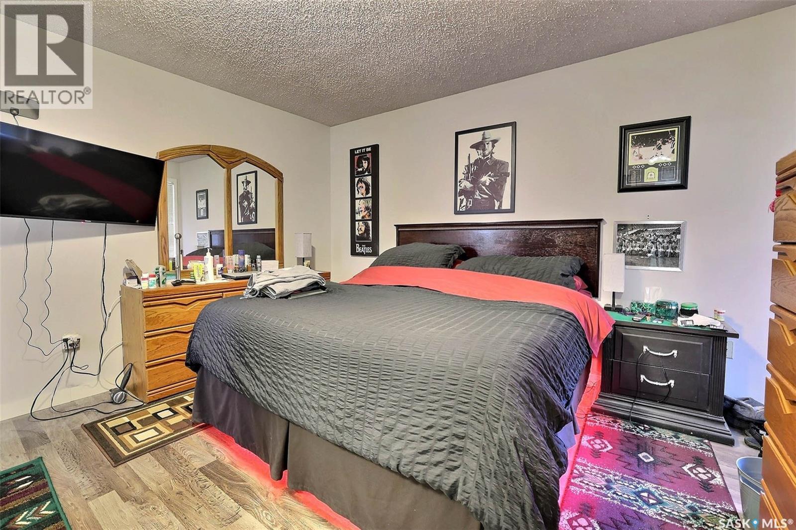 122 Edenwold Crescent, Regina, SK - Indoor Photo Showing Bedroom