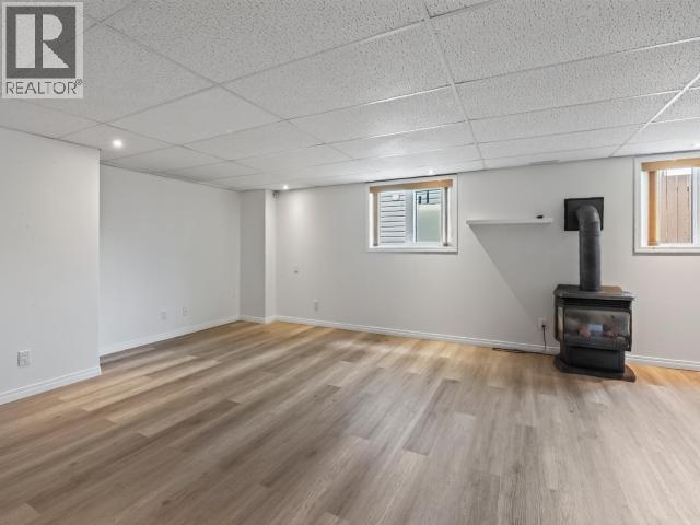 4 Ruby Lane, Whitehorse, YT - Indoor With Fireplace