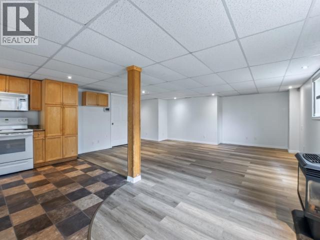 4 Ruby Lane, Whitehorse, YT - Indoor