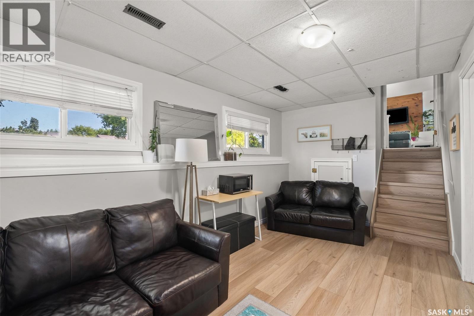 3075 Sherman Drive, Prince Albert, SK - Indoor Photo Showing Living Room