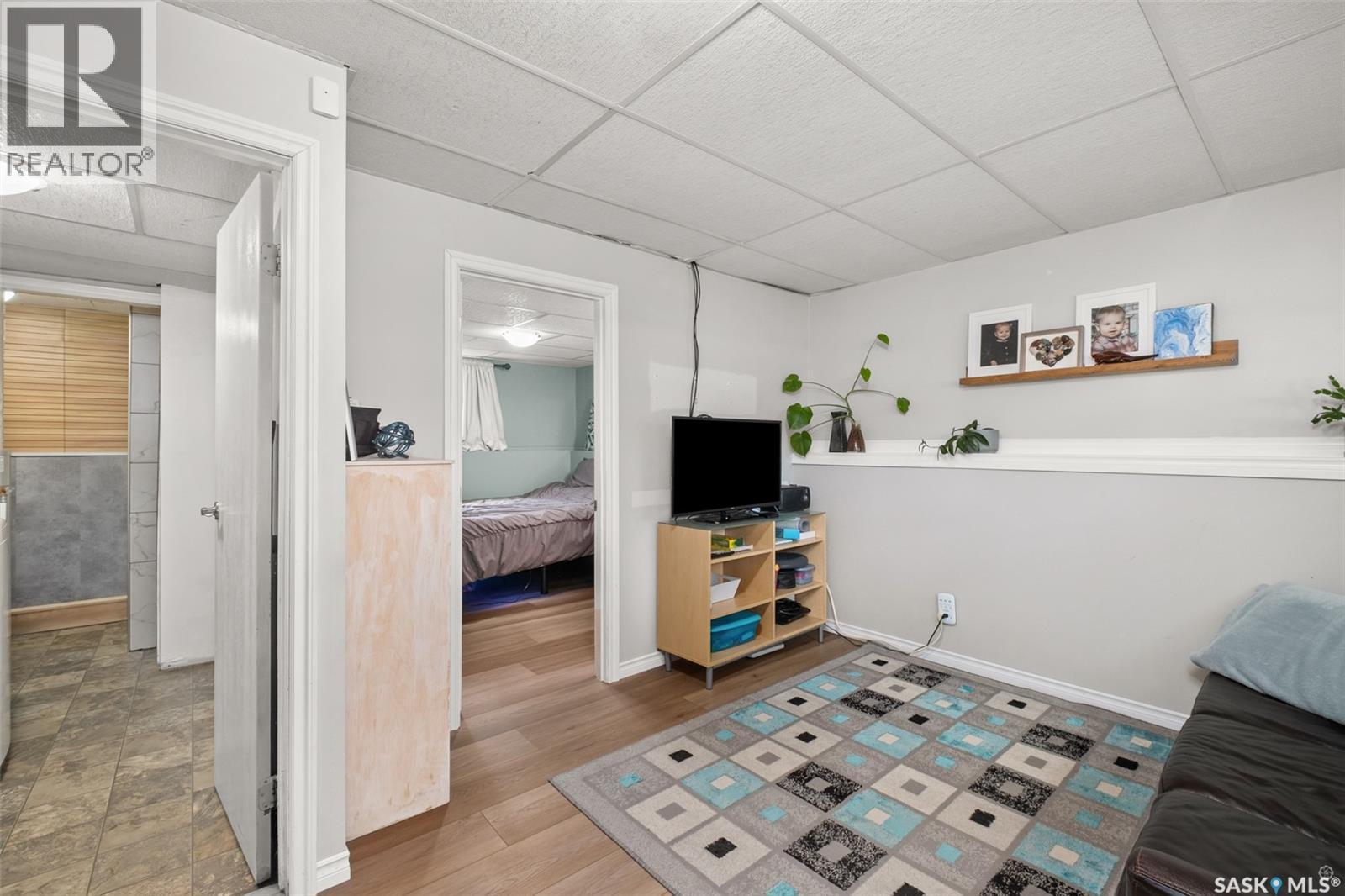 3075 Sherman Drive, Prince Albert, SK - Indoor