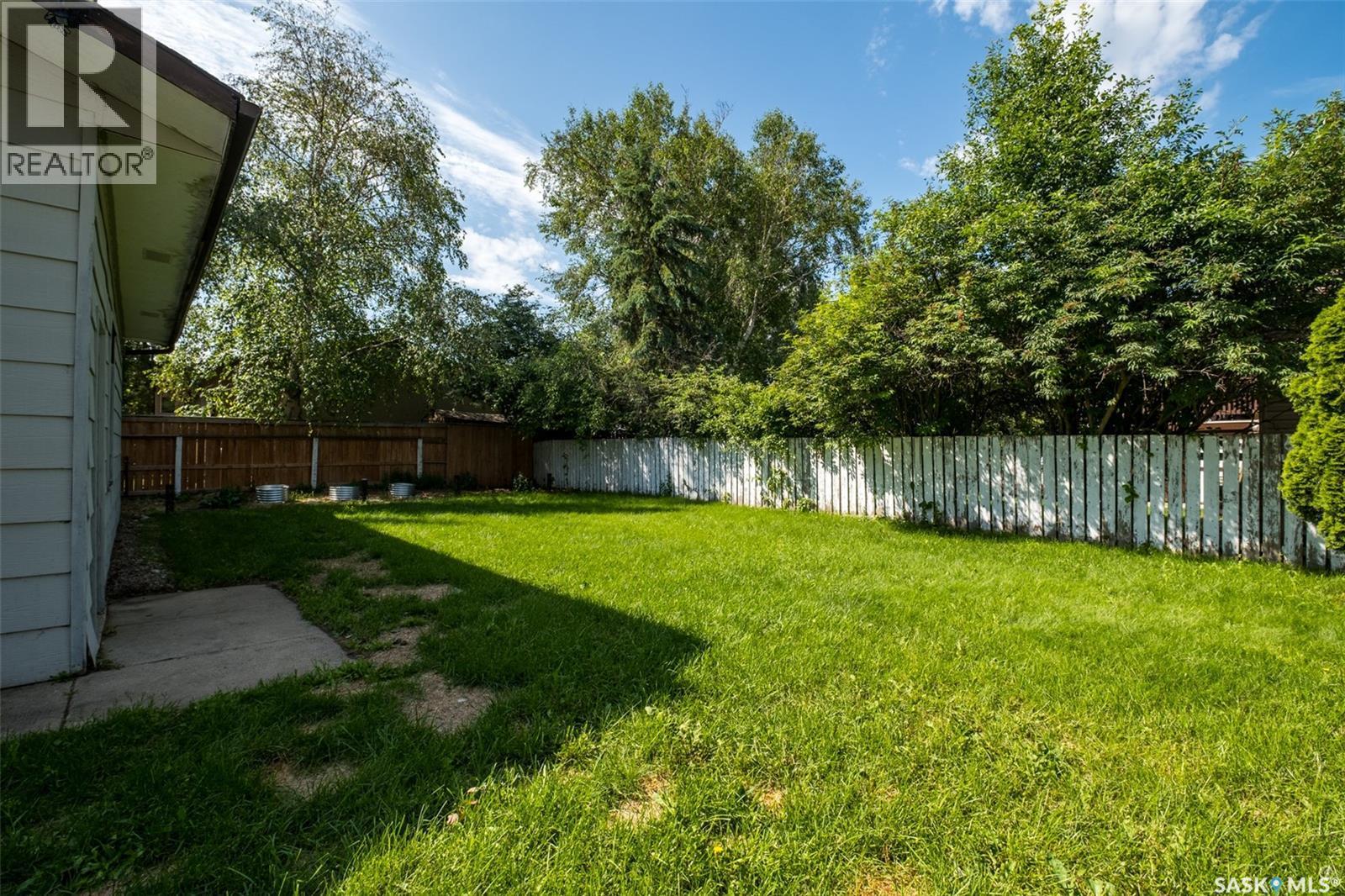 3075 Sherman Drive, Prince Albert, SK - Outdoor With Backyard