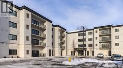 3817 HOWARD AVENUE Unit# 422 Windsor, ON N9E 0B5