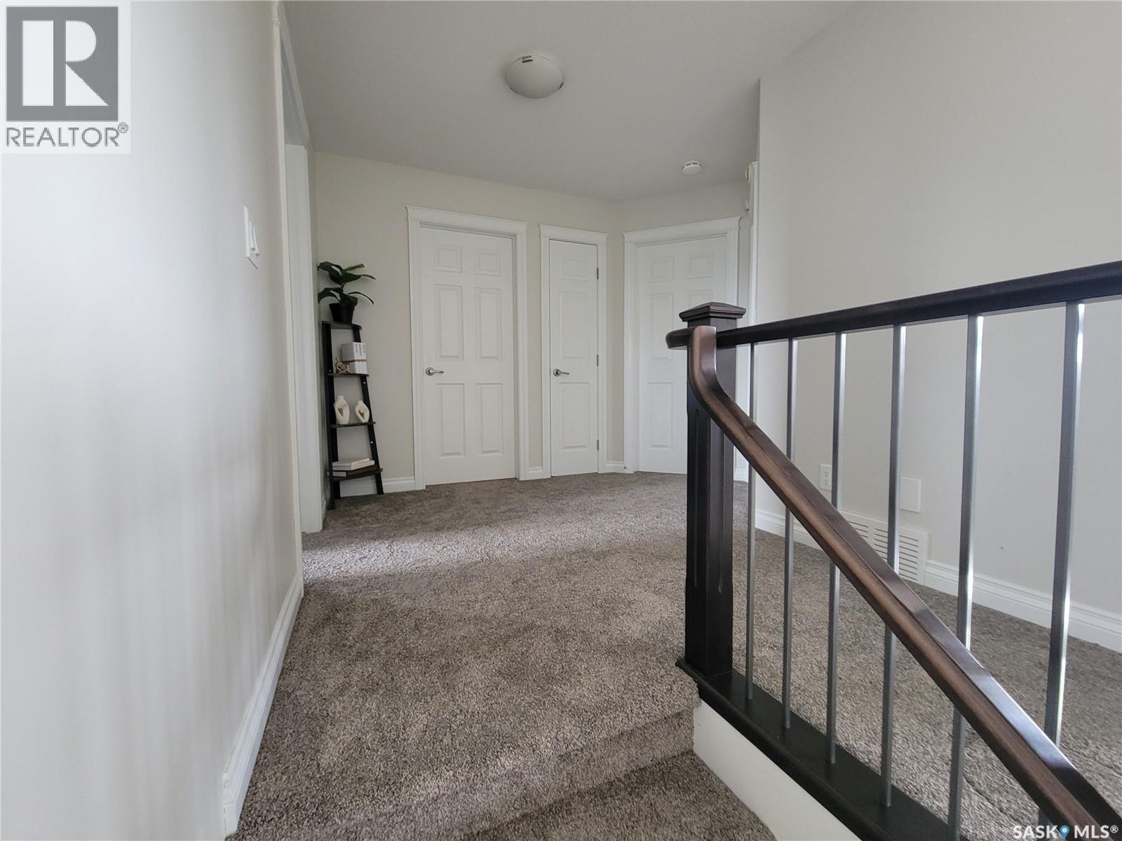 718 Patrick Bay, Saskatoon, SK - Indoor Photo Showing Other Room
