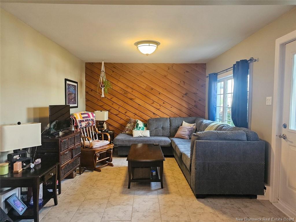11 33Rd Ave, Edmundston, NB