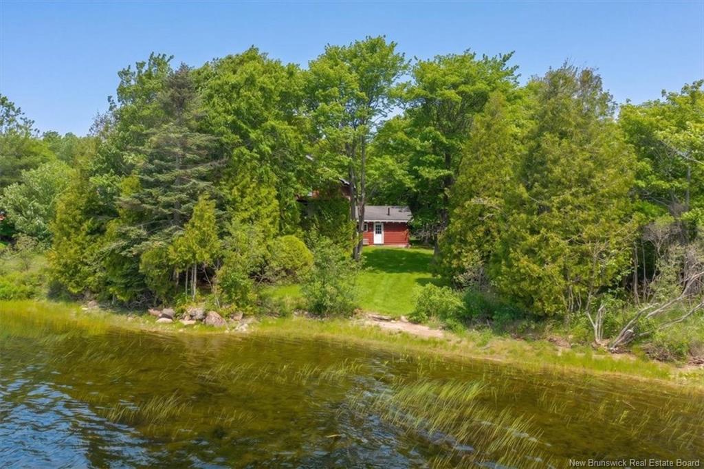 38 Maple Grove Crt, Quispamsis, NB