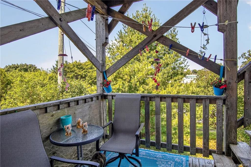 135 Riverview Dr, Saint John, NB - Outdoor With Exterior
