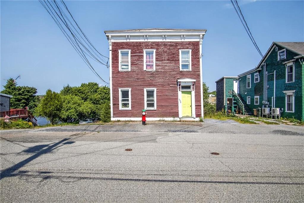 135 Riverview Dr, Saint John, NB - Outdoor
