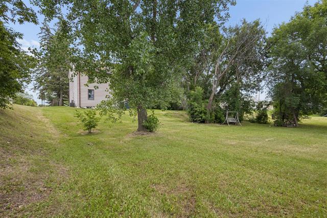 377 Main St, St Adolphe, MB - Outdoor
