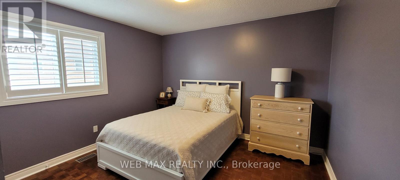3rd bedroom ,parquet, shutters, parquet, closet - 22 Ashbury Crescent, Caledon, ON - Indoor Photo Showing Bedroom