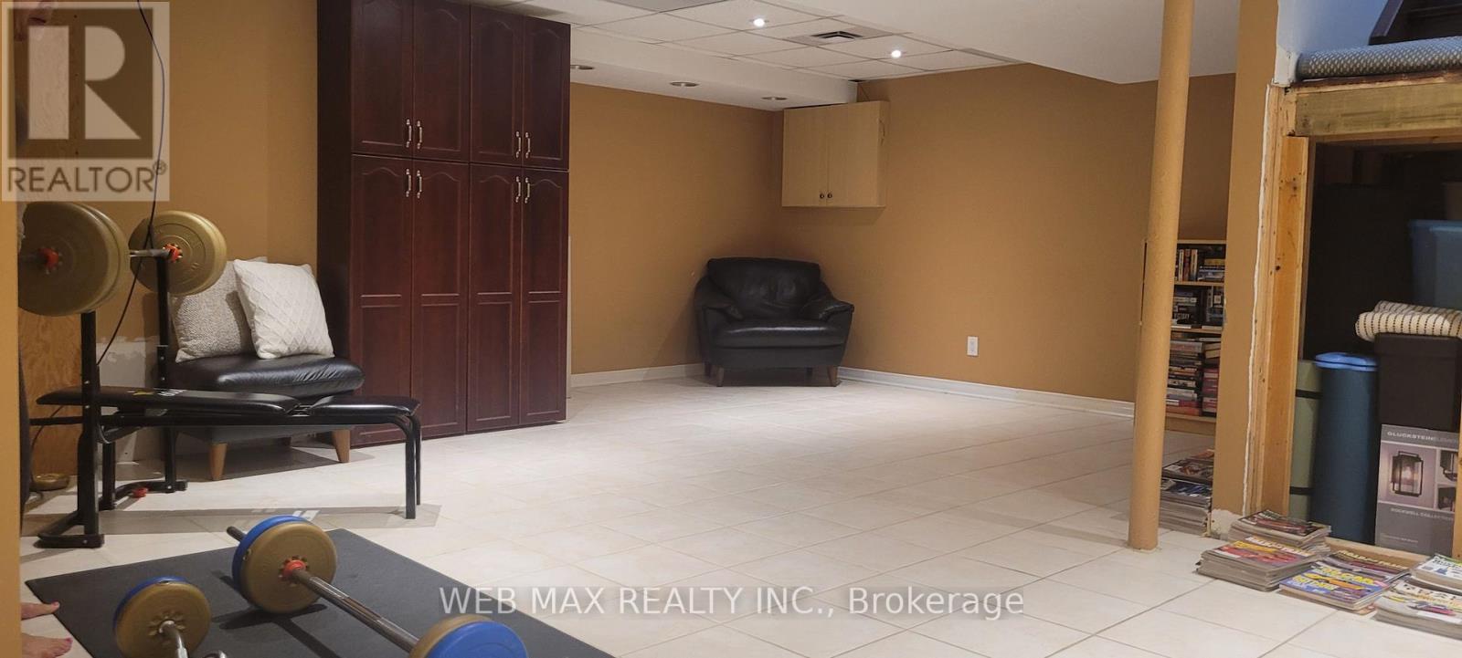 rec room combined with kitchen - 22 Ashbury Crescent, Caledon, ON - Indoor With Fireplace