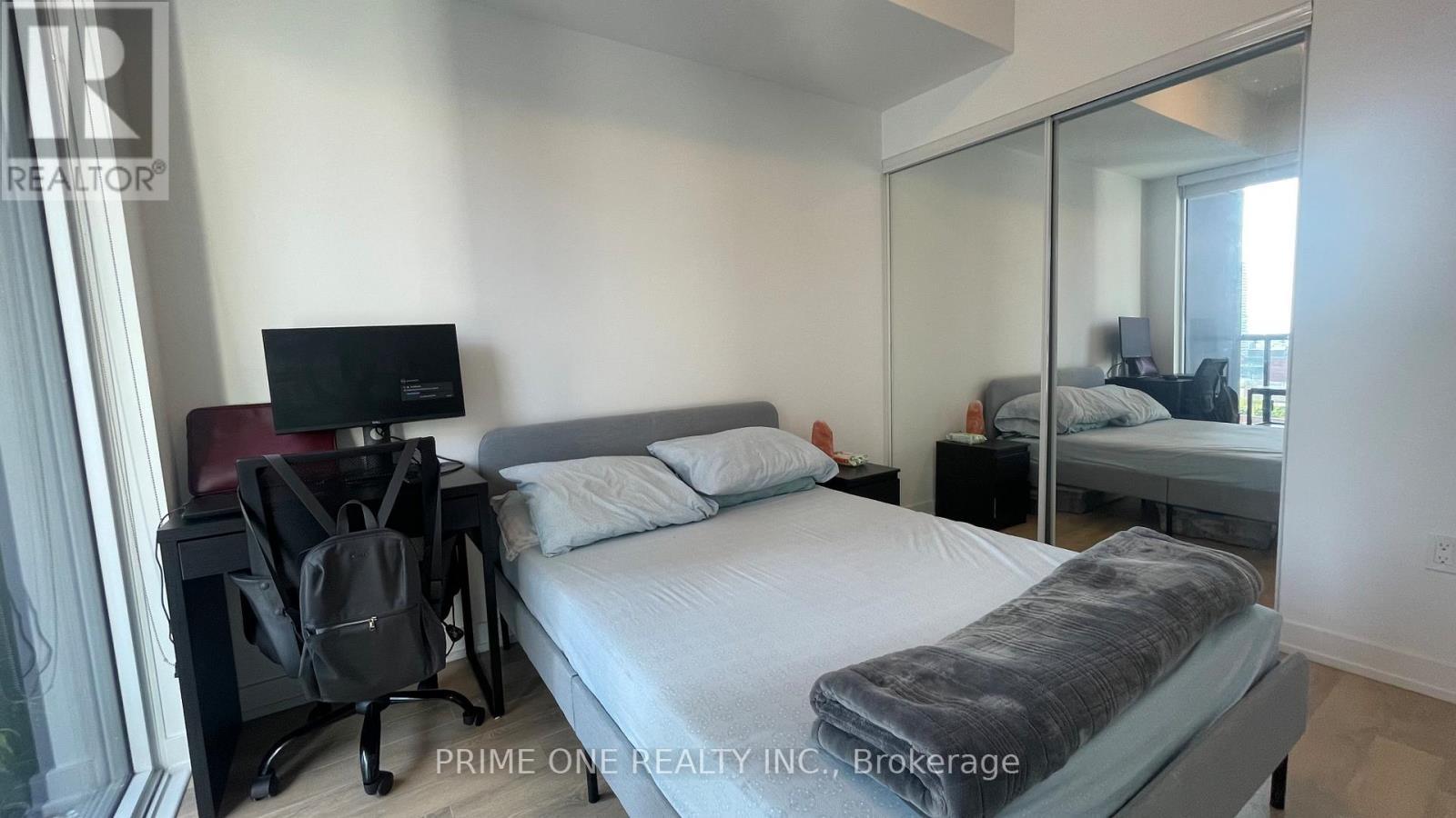 1114 - 158 Front Street E, Toronto, ON - Indoor Photo Showing Bedroom