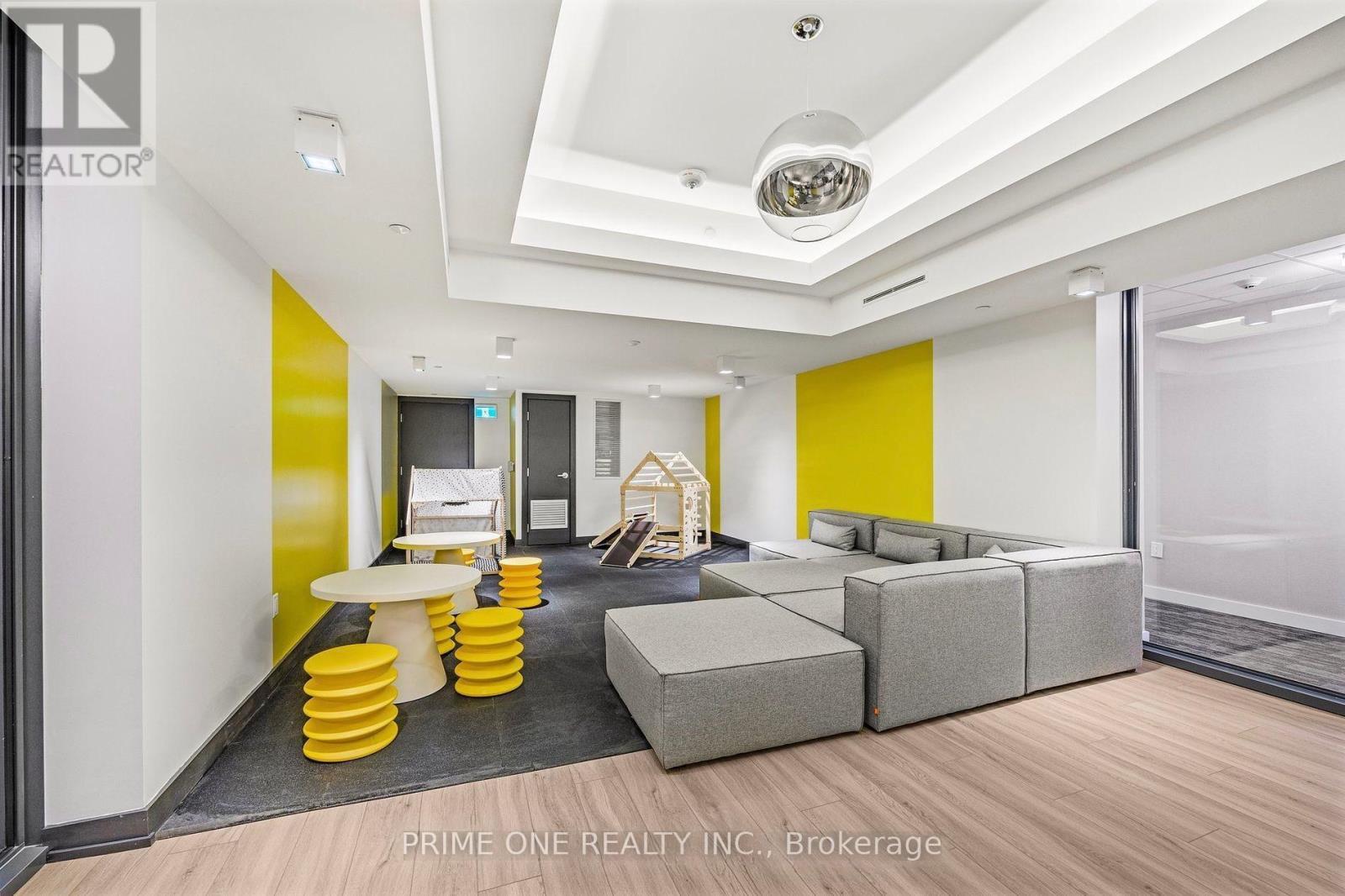 1114 - 158 Front Street E, Toronto, ON - Indoor